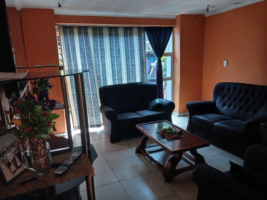 3 Bedroom Property for Sale in Malibu Village Western Cape